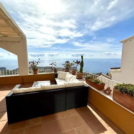 Two Bedroom With Breath-taking Views Διαμέρισμα